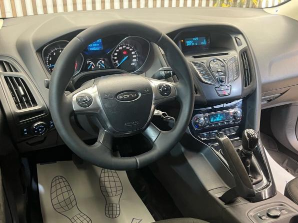 Ford Focus III с пробегом 2012 года, цена 820 000 рублей, 137000 км, седан, Автокод Объявления