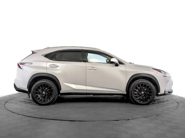 Lexus NX I с пробегом 2016 года, цена 3 030 000 рублей, 98833 км, внедорожник, Автокод Объявления