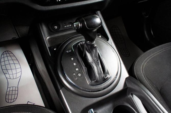 Kia Sportage III с пробегом 2011 года, цена 1 309 000 рублей, 176852 км, внедорожник, Автокод Объявления