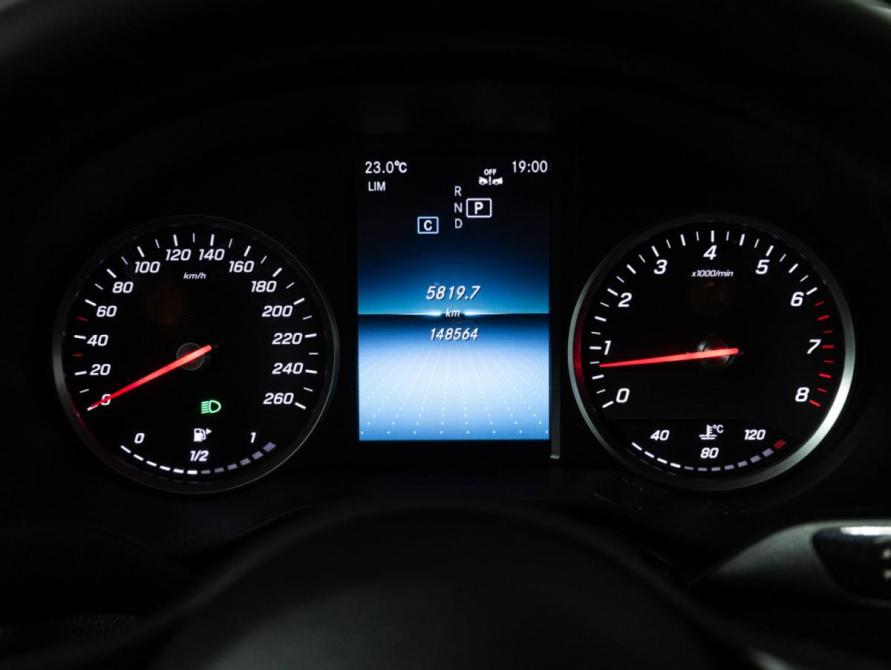 Mercedes-Benz C-Класс IV (W205) Рестайлинг Санкт-Петербург  - изображение 13
