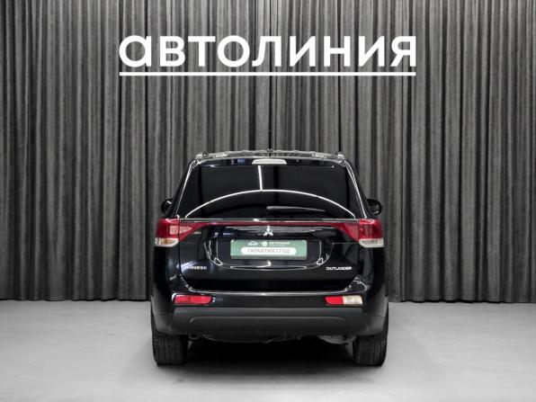 Mitsubishi Outlander III с пробегом 2012 года, цена 1 470 000 рублей, 197000 км, внедорожник, Автокод Объявления