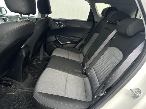 Kia Soul III с пробегом 2021 года, цена 2 370 000 рублей, 42190 км, хэтчбек, Автокод Объявления