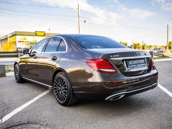 Mercedes-Benz E-Класс V (W213 S213 C238) с пробегом 2016 года, цена 2 258 000 рублей, 266617 км, седан, Автокод Объявления