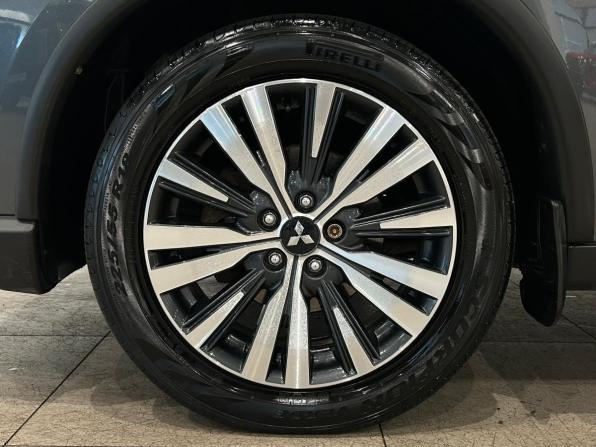 Mitsubishi Outlander III Рестайлинг 3 с пробегом 2021 года, цена 2 049 000 рублей, 180260 км, внедорожник, Автокод Объявления