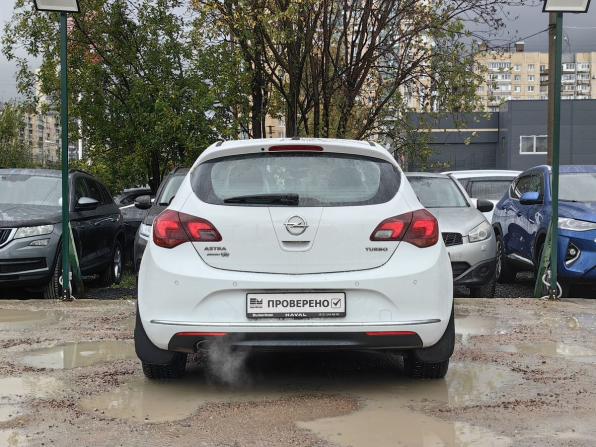 Opel Astra J Рестайлинг с пробегом 2013 года, цена 749 000 рублей, 158000 км, хэтчбек, Автокод Объявления