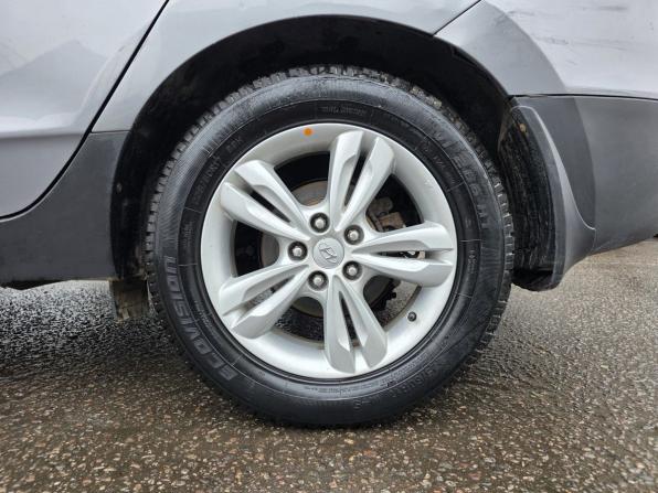 Hyundai ix35 I с пробегом 2012 года, цена 790 000 рублей, 242018 км, внедорожник, Автокод Объявления