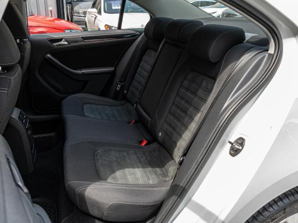 Volkswagen Jetta VI Рестайлинг с пробегом 2016 года, цена 1 395 000 рублей, 225967 км, седан, Автокод Объявления