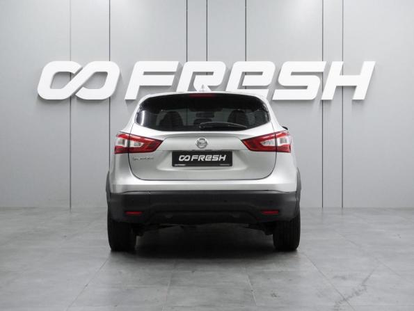 Nissan Qashqai II с пробегом 2018 года, цена 1 439 000 рублей, 164458 км, внедорожник, Автокод Объявления