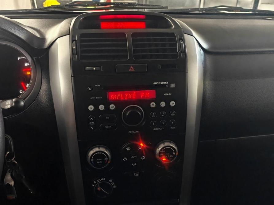 Suzuki Grand Vitara II Москва  - изображение 13