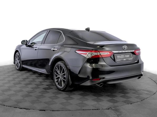 Toyota Camry VIII (XV70) Рестайлинг с пробегом 2023 года, цена 3 750 000 рублей, 38249 км, седан, Автокод Объявления
