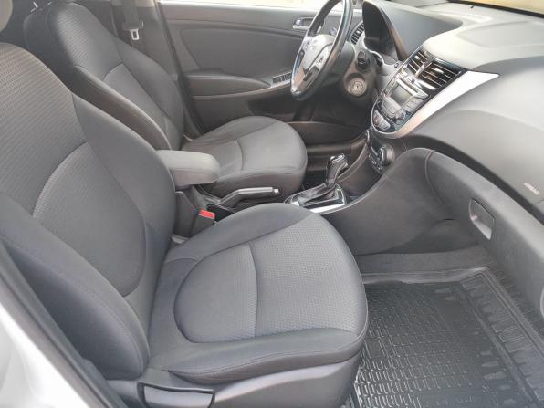 Hyundai Solaris I Рестайлинг с пробегом 2015 года, цена 1 019 000 рублей, 107983 км, хэтчбек, Автокод Объявления