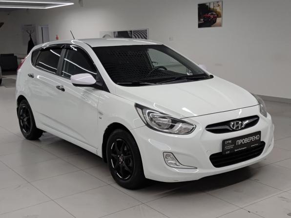 Hyundai Solaris I с пробегом 2012 года, цена 783 000 рублей, 152440 км, хэтчбек, Автокод Объявления