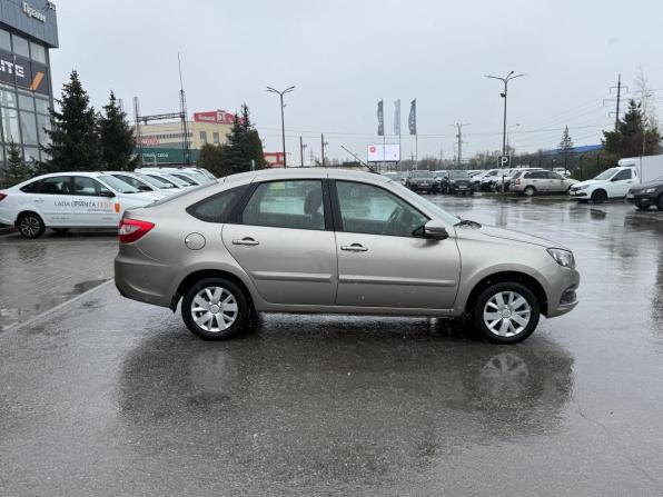 Lada (ВАЗ) Granta I Рестайлинг с пробегом 2021 года, цена 700 000 рублей, 62000 км, хэтчбек, Автокод Объявления