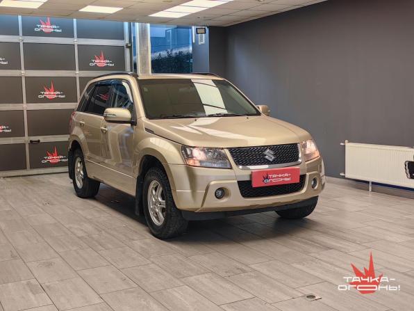 Suzuki Grand Vitara II Рестайлинг с пробегом 2010 года, цена 1 090 000 рублей, 135000 км, внедорожник, Автокод Объявления
