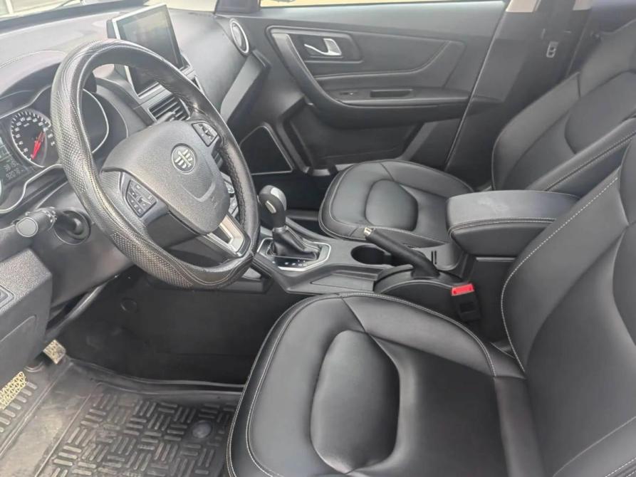 FAW Besturn X40 I Оренбург  - изображение 7