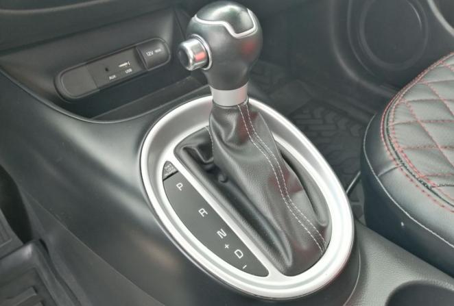 Kia Soul II Рестайлинг с пробегом 2018 года, цена 1 750 000 рублей, 56000 км, хэтчбек, Автокод Объявления
