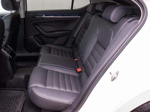 Skoda Superb III Рестайлинг с пробегом 2024 года, цена 3 475 000 рублей, 42968 км, лифтбек, Автокод Объявления