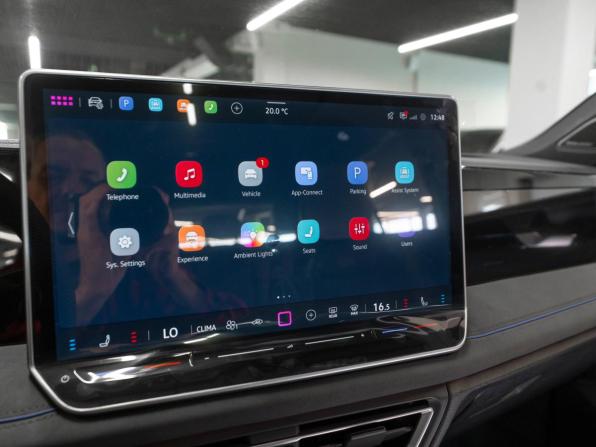 Volkswagen Tiguan III (China Market) с пробегом 2026 года, цена 5 000 000 рублей, 30 км, внедорожник, Автокод Объявления