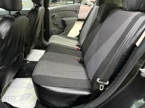 Renault Sandero II с пробегом 2017 года, цена 850 000 рублей, 170466 км, хэтчбек, Автокод Объявления