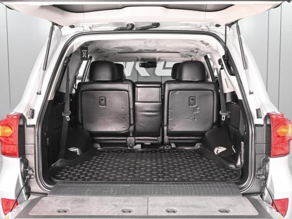 Toyota Land Cruiser 200 Series Рестайлинг 1 с пробегом 2013 года, цена 3 779 000 рублей, 275981 км, внедорожник, Автокод Объявления