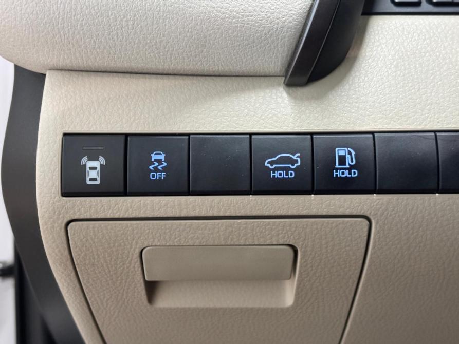 Toyota Camry VIII (XV70) Рестайлинг Набережные Челны  - изображение 9