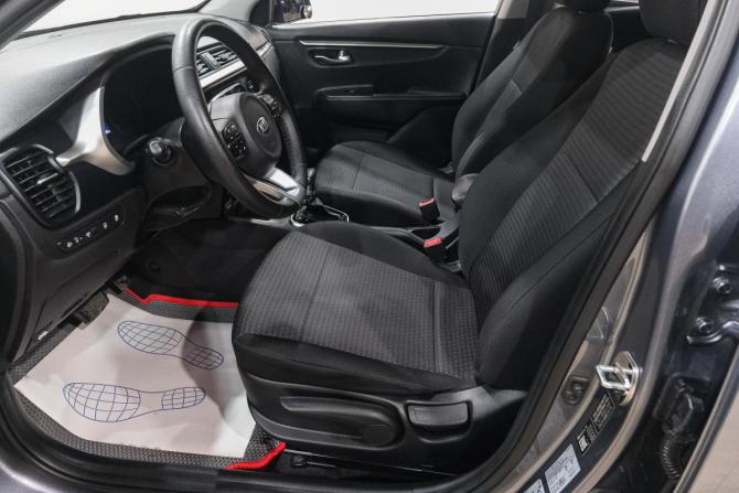 Kia Rio IV Рестайлинг с пробегом 2020 года, цена 1 699 000 рублей, 94400 км, седан, Автокод Объявления