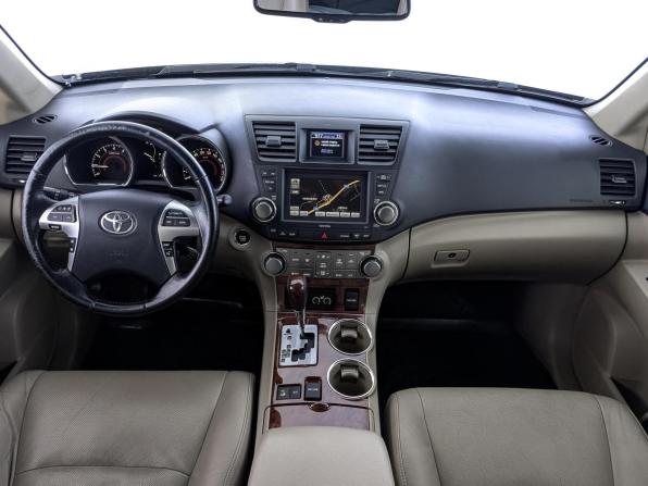 Toyota Highlander II (XU40) Рестайлинг с пробегом 2013 года, цена 1 995 000 рублей, 231320 км, внедорожник, Автокод Объявления