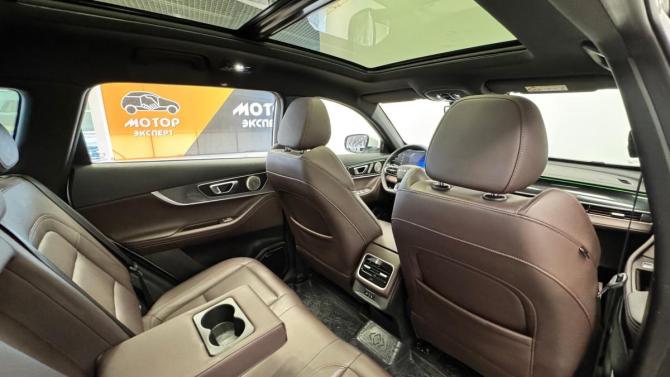 Chery Tiggo 7L с пробегом 2024 года, цена 2 850 000 рублей, 4430 км, внедорожник, Автокод Объявления