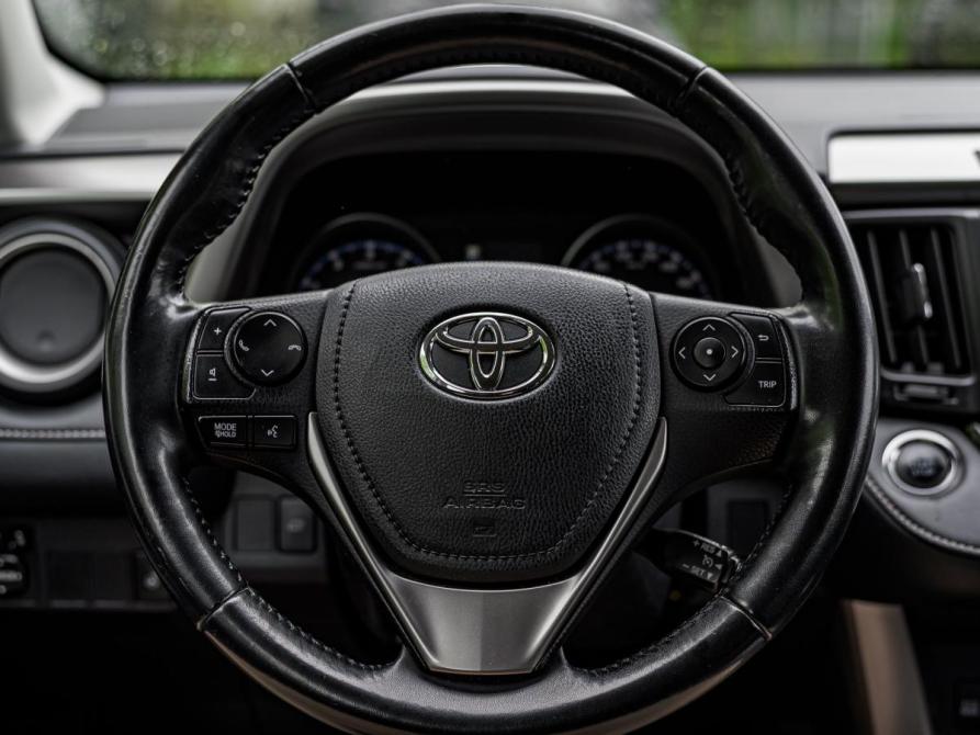 Toyota RAV4 IV (XA40) Рестайлинг Санкт-Петербург  - изображение 7