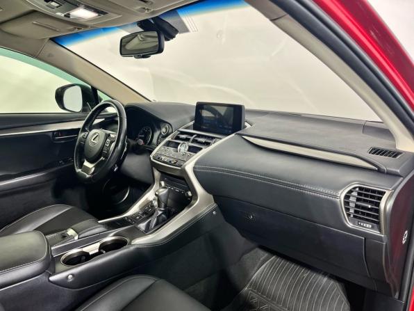 Lexus NX I Рестайлинг с пробегом 2020 года, цена 3 100 000 рублей, 54113 км, внедорожник, Автокод Объявления