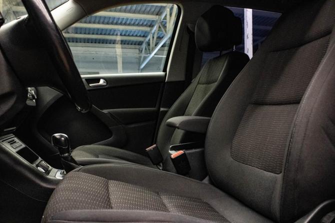 Volkswagen Tiguan I Рестайлинг с пробегом 2013 года, цена 1 459 000 рублей, 221759 км, внедорожник, Автокод Объявления