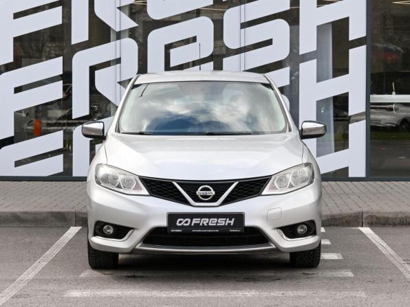 Nissan Tiida II с пробегом 2015 года, цена 1 064 900 рублей, 159948 км, хэтчбек, Автокод Объявления