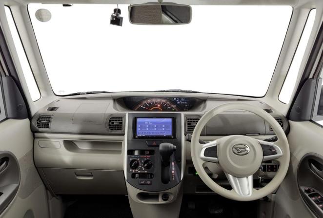 Daihatsu Tanto III Рестайлинг с пробегом 2018 года, цена 890 000 рублей, 104548 км, микровэн, Автокод Объявления