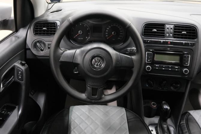 Volkswagen Polo V с пробегом 2012 года, цена 749 000 рублей, 248000 км, седан, Автокод Объявления