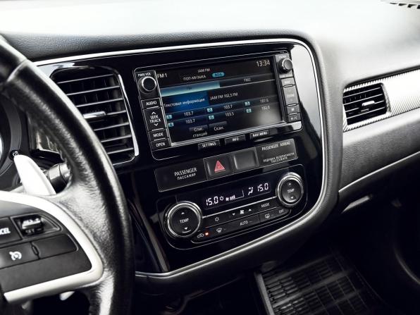 Mitsubishi Outlander III с пробегом 2014 года, цена 1 399 000 рублей, 239500 км, внедорожник, Автокод Объявления