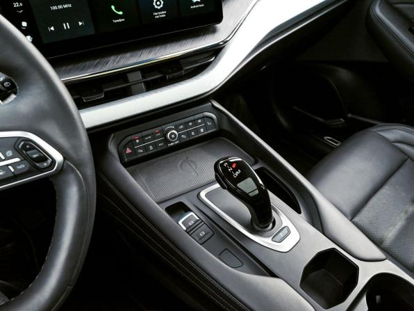 Haval F7 I Рестайлинг с пробегом 2023 года, цена 2 599 000 рублей, 8982 км, внедорожник, Автокод Объявления