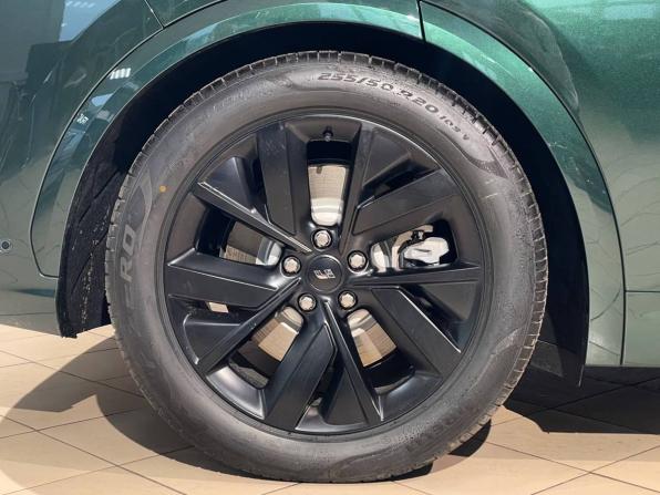 Li Auto (Lixiang) L7 I с пробегом 2023 года, цена 6 850 000 рублей, 214 км, внедорожник, Автокод Объявления