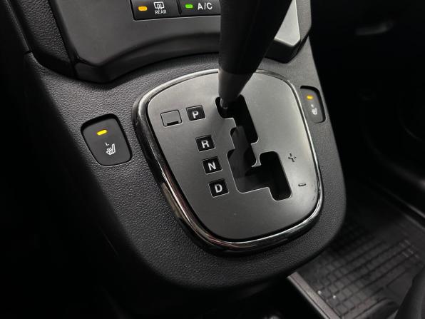 Kia Carens II (UN) с пробегом 2011 года, цена 829 000 рублей, 138639 км, минивэн, Автокод Объявления