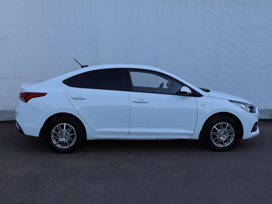 Hyundai Solaris II Москва  - изображение 7