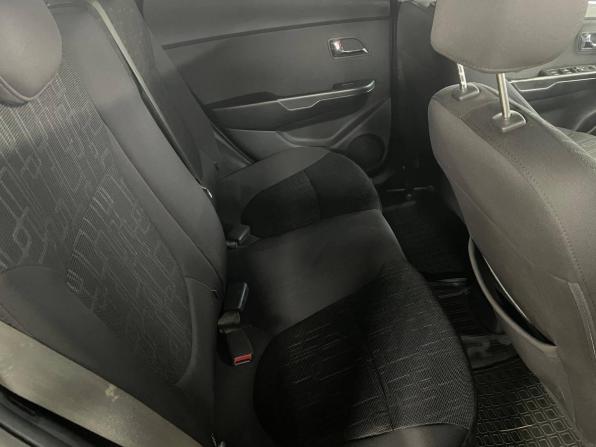 Kia Rio III с пробегом 2012 года, цена 799 000 рублей, 124000 км, хэтчбек, Автокод Объявления