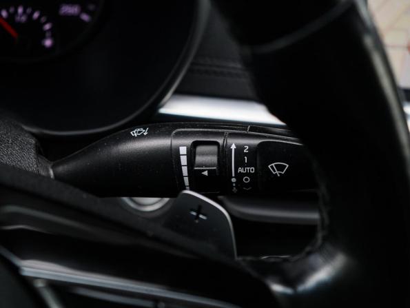 Kia Optima IV Рестайлинг с пробегом 2019 года, цена 2 277 000 рублей, 84351 км, седан, Автокод Объявления