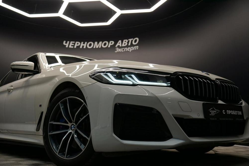 BMW 5 серии VII (G30/G31/G38) Рестайлинг Крым  - изображение 25
