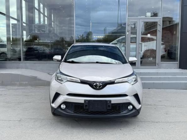 Toyota C-HR I Рестайлинг с пробегом 2021 года, цена 2 750 000 рублей, 31427 км, внедорожник, Автокод Объявления