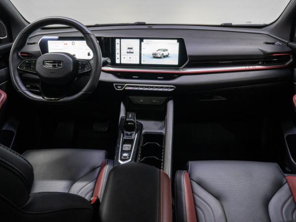 Geely Coolray I Рестайлинг с пробегом 2023 года, цена 2 199 000 рублей, 53905 км, внедорожник, Автокод Объявления