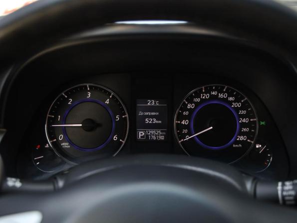Infiniti QX70 с пробегом 2016 года, цена 2 299 000 рублей, 129523 км, внедорожник, Автокод Объявления