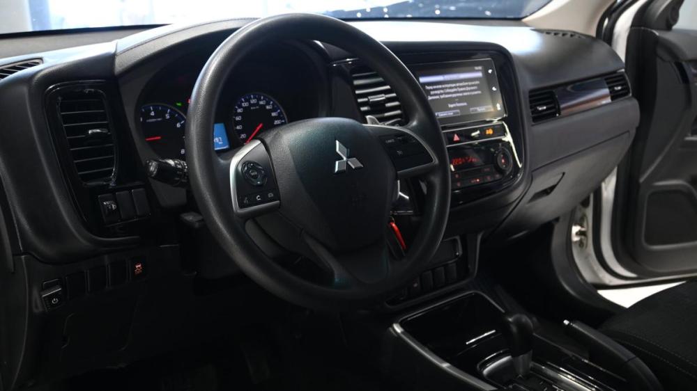 Mitsubishi Outlander III Рестайлинг 3 Уфа  - изображение 6