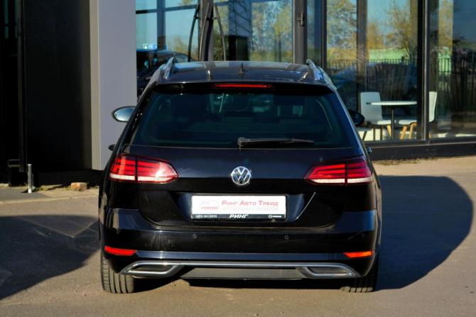 Volkswagen Golf VII Рестайлинг с пробегом 2020 года, цена 1 890 000 рублей, 126000 км, универсал, Автокод Объявления
