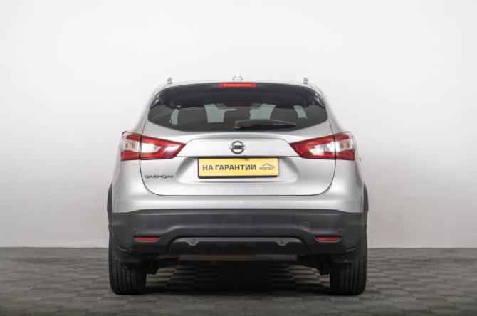 Nissan Qashqai II с пробегом 2017 года, цена 1 659 000 рублей, 123000 км, внедорожник, Автокод Объявления