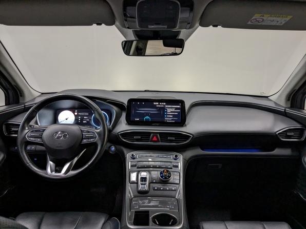 Hyundai Santa Fe IV Рестайлинг с пробегом 2022 года, цена 4 450 000 рублей, 68249 км, внедорожник, Автокод Объявления