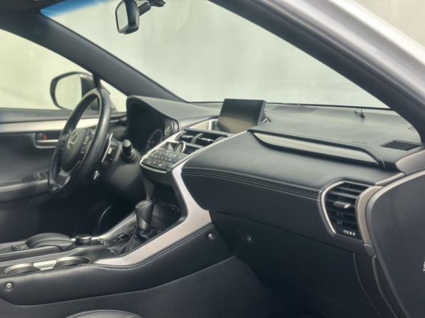 Lexus NX I с пробегом 2015 года, цена 3 070 000 рублей, 136789 км, внедорожник, Автокод Объявления